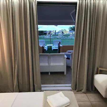 Ammos Sea Front - Adults Only Apartment